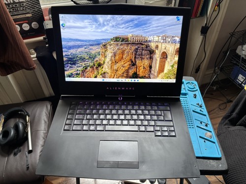 Alienware r3 - alienware,